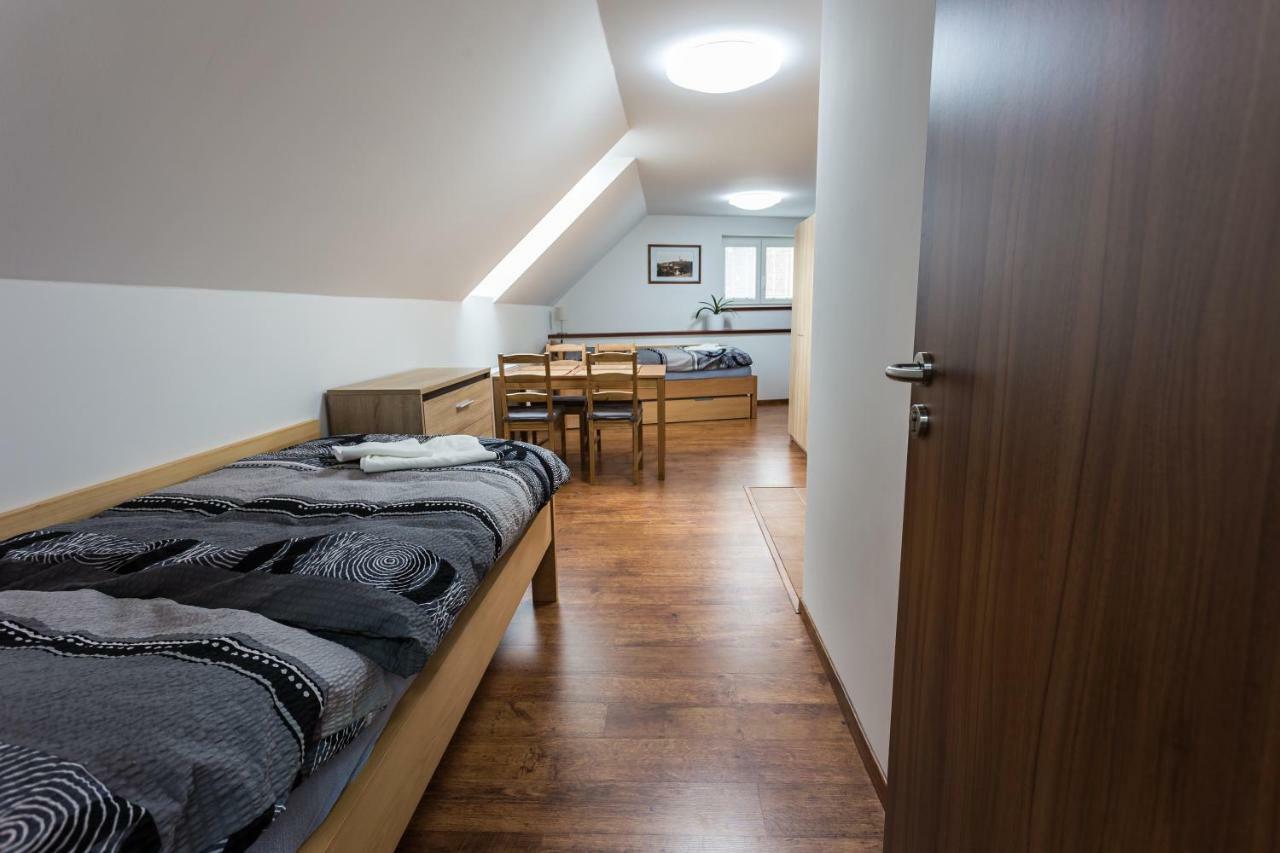 Attic Rooms Tábor Buitenkant foto