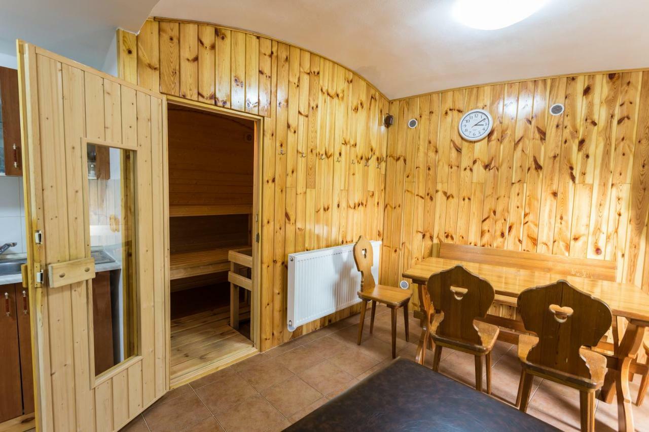 Attic Rooms Tábor Buitenkant foto